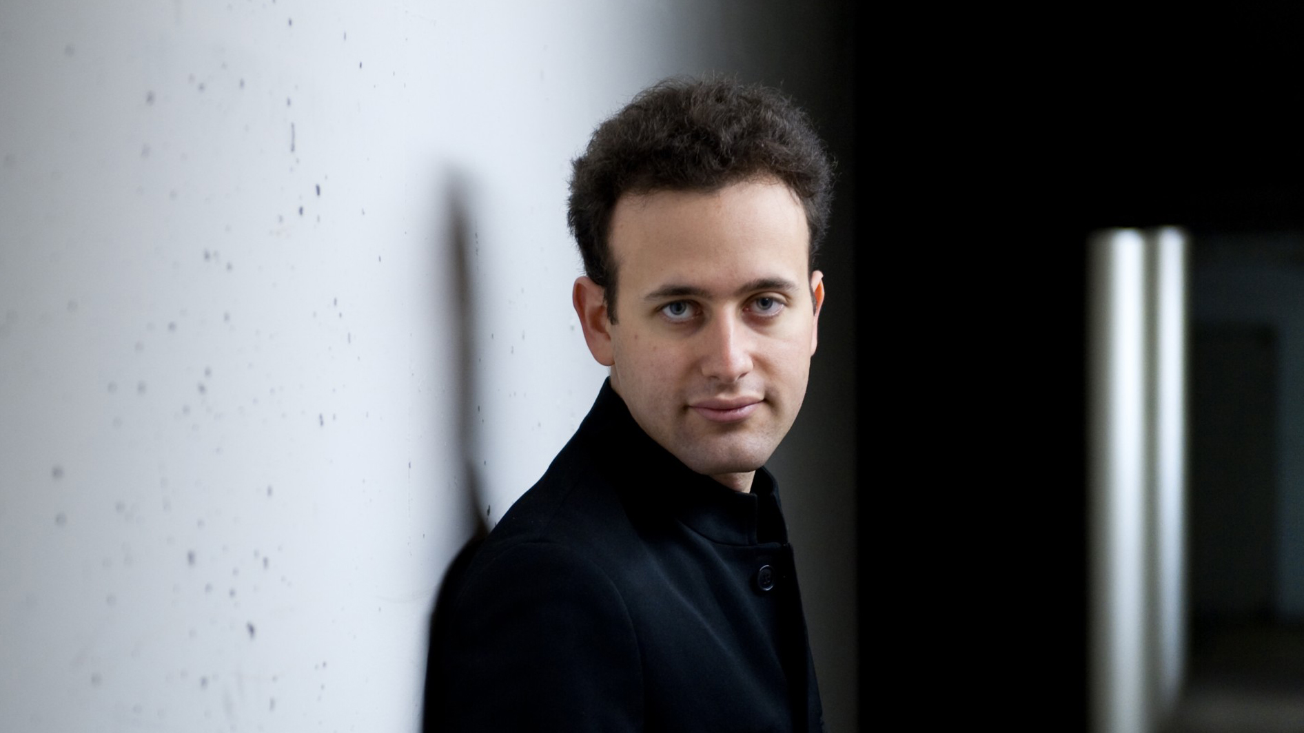 Jonathan  Gilad