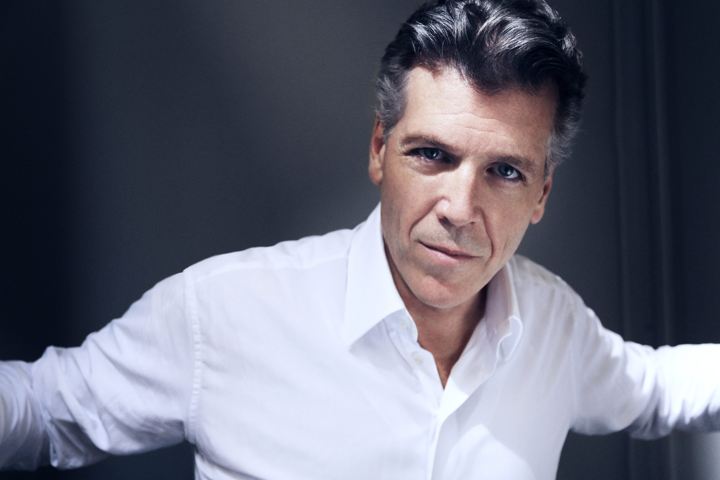 Thomas Hampson