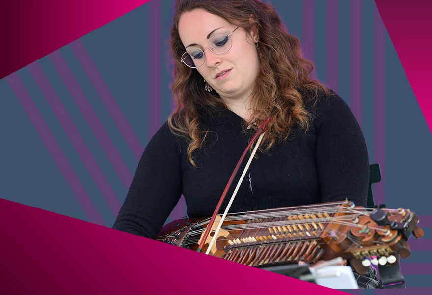 Header image of page : BUSKERS